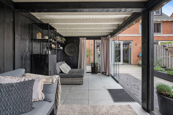 Photo 35 of Ellen Vogelstraat 23