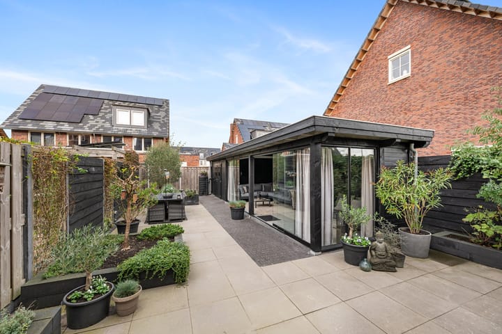 Photo 38 of Ellen Vogelstraat 23