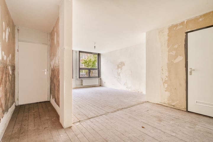 Foto 6 van Hoofdweg 144-H