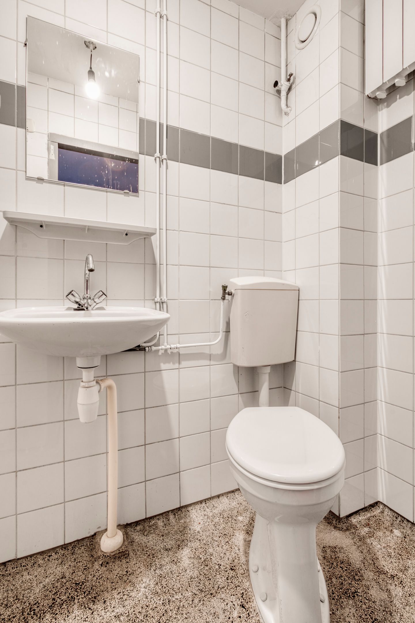 Foto 15 van Hoofdweg 144-H