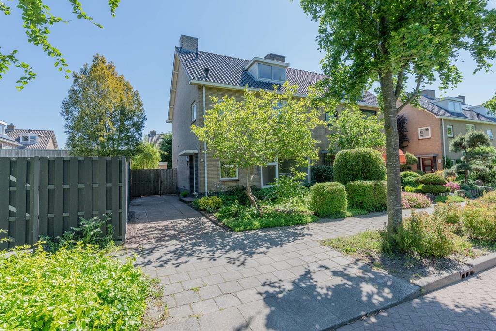 Foto 1 van Piet van Wijngaerdtlaan 52