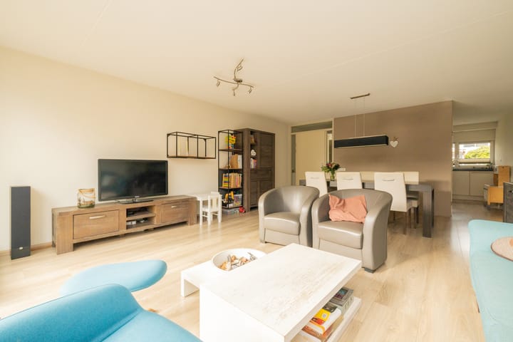 Photo 12 of Groenelaan 132