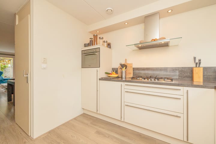 Photo 16 of Groenelaan 132