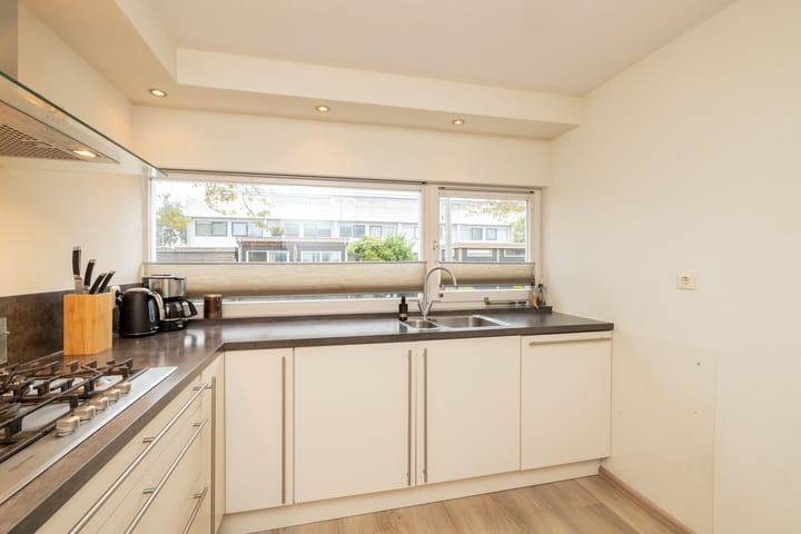 Photo 17 of Groenelaan 132