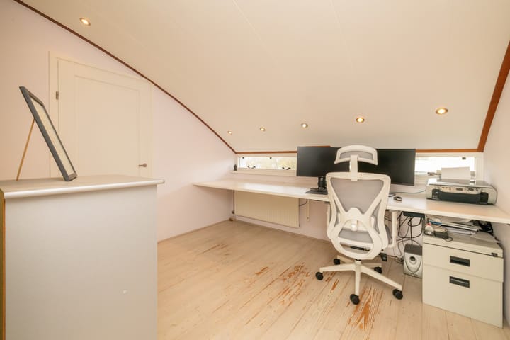 Photo 31 of Groenelaan 132