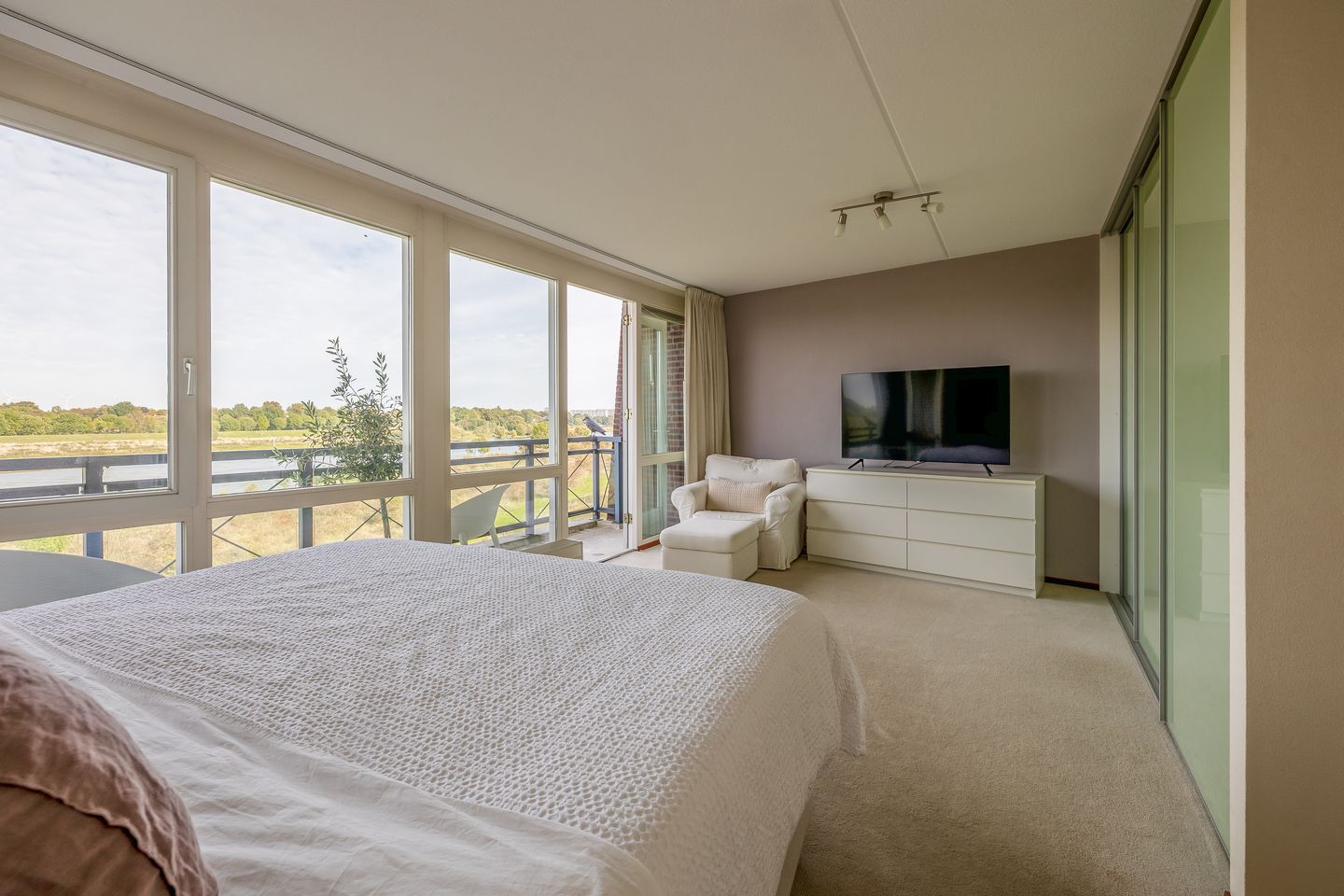 Foto 19 van Watermunt 112