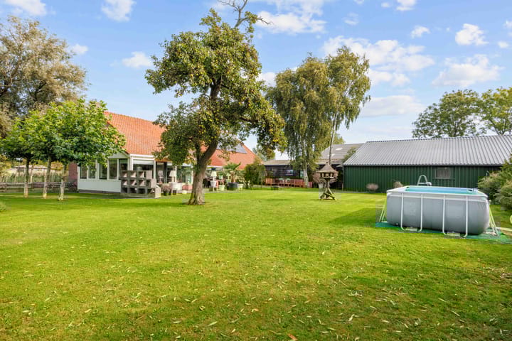 Photo 38 of Zweinserweg 7