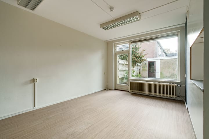 Photo 4 of Damhertlaan 23