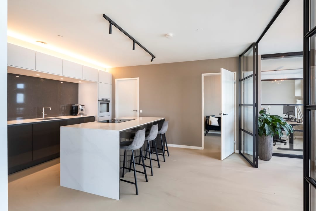 Foto 8 van Landverhuizersplein 110