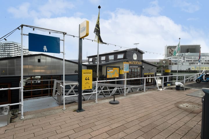 Foto 24 van Landverhuizersplein 110