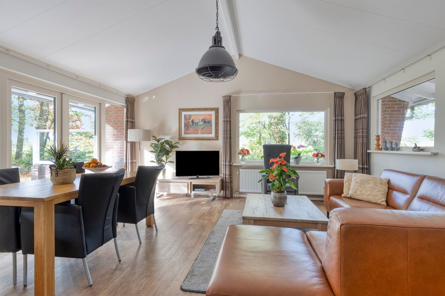 Foto 10 van Kattenbergweg 1-65