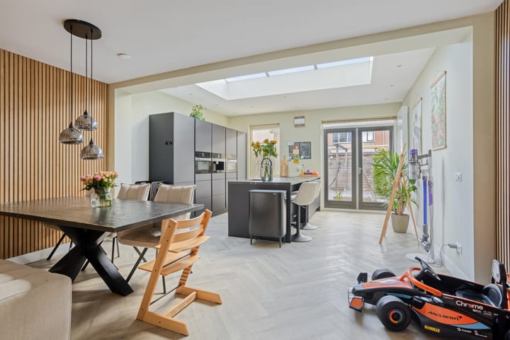 Photo 9 of Hertshoornvaren 24