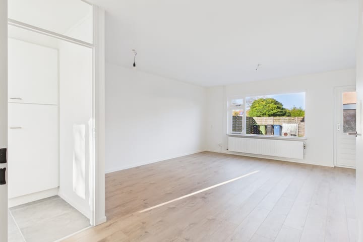 Photo 2 of Rivierenpark 83