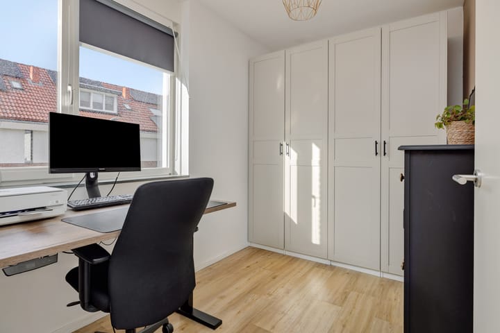 Foto 25 van Hélène Swarthstraat 7