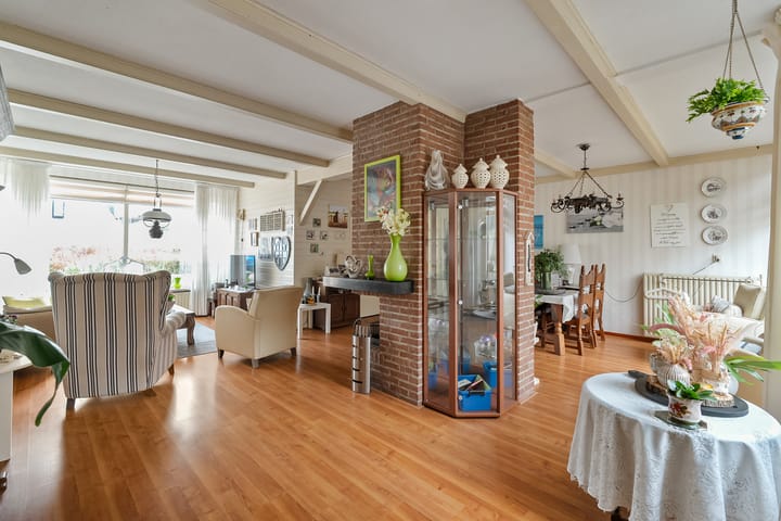 Photo 10 of P. Bergmanstraat 13