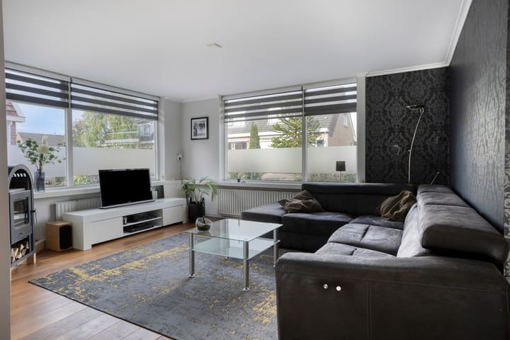 Photo 8 of Weemeweg 15