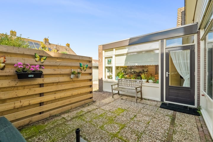 Photo 19 of P. Bergmanstraat 13