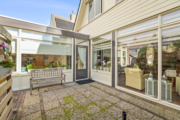 Photo 20 of P. Bergmanstraat 13