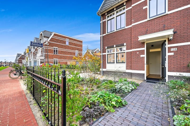 Foto 8 van Westmadeweg 128