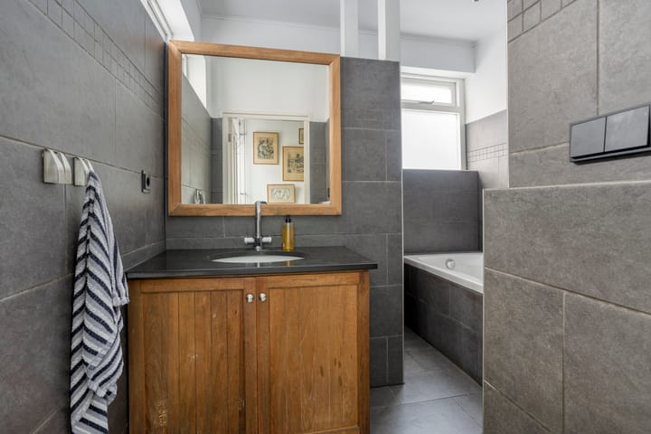 Photo 18 of Weemeweg 15