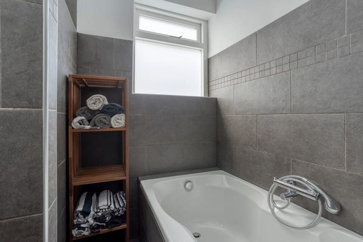 Photo 19 of Weemeweg 15