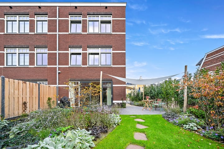 Foto 13 van Westmadeweg 128