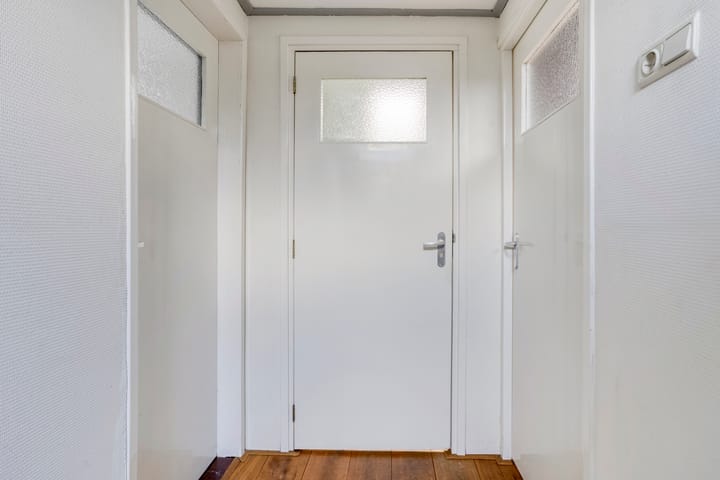 Photo 24 of Weemeweg 15