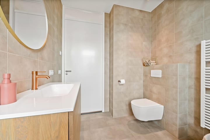 Foto 27 van Westmadeweg 128