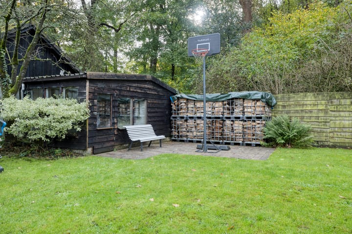 Photo 38 of Weemeweg 15