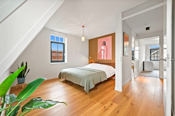 Foto 33 van Westmadeweg 128