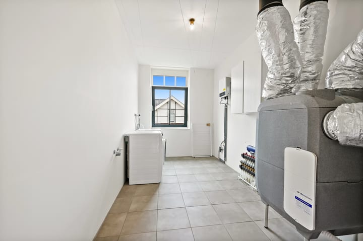 Foto 39 van Westmadeweg 128