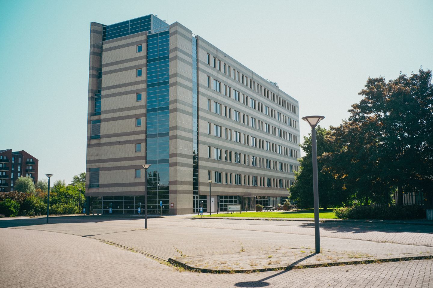 Bekijk foto 1 van Staverenstraat 15