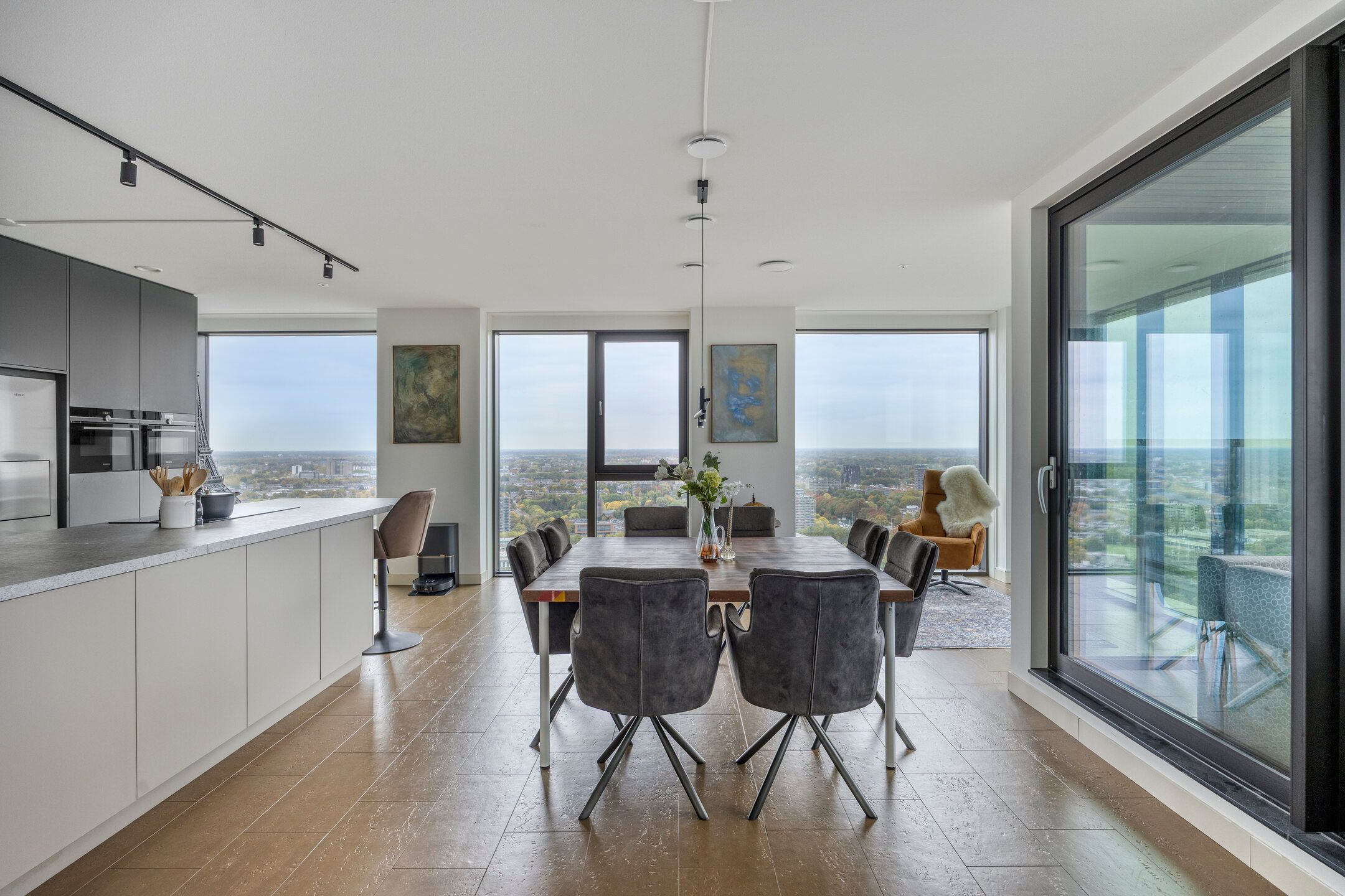 Foto 15 van Vincent van den Heuvellaan 423