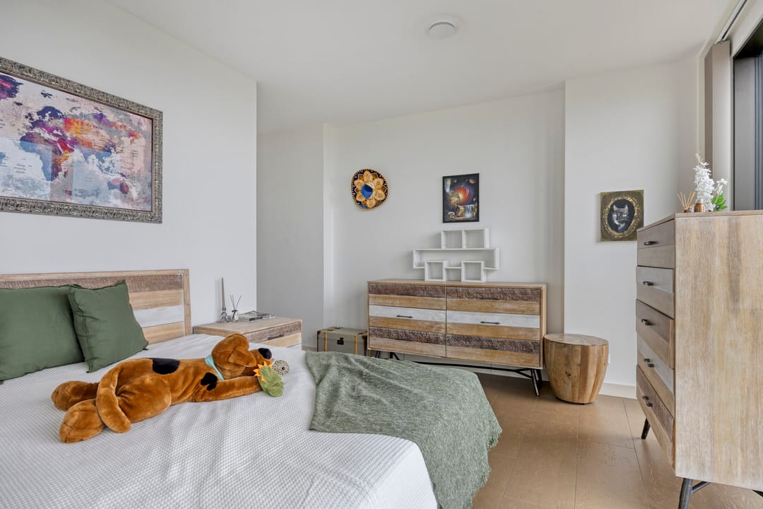 Foto 31 van Vincent van den Heuvellaan 423