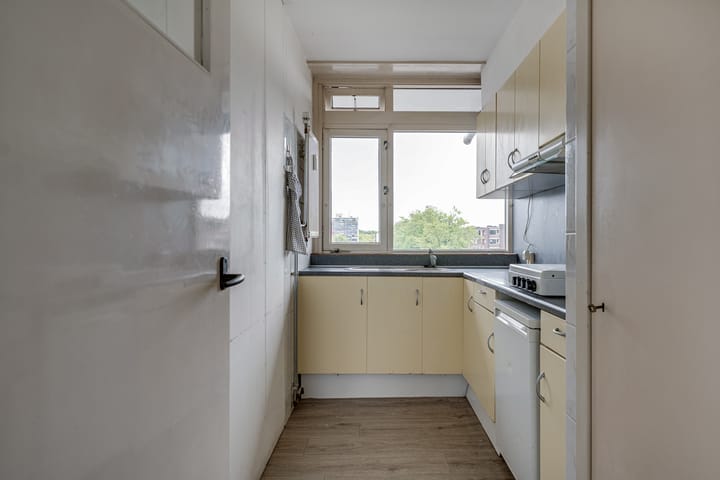 Photo 34 of Hanzestraat 63