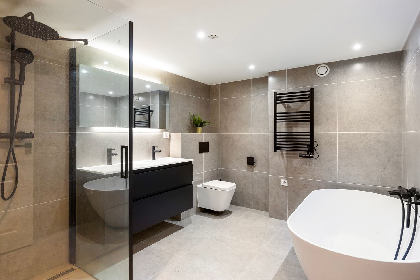 Foto 4 van Nieuwe Binnenweg 304-H