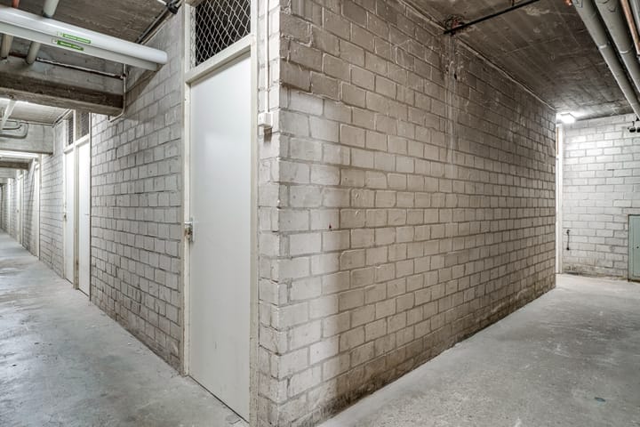 Photo 48 of Hanzestraat 63