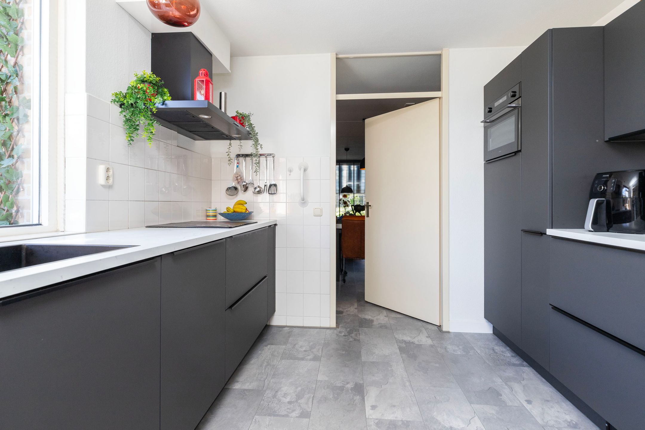 Foto 3 van Bijenkorf 24