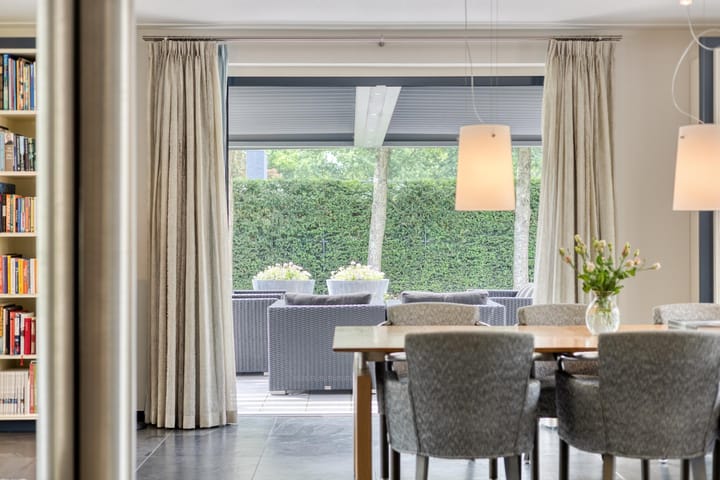 Photo 11 of Prof. ter Veenstraat 1