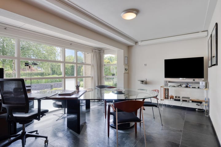 Photo 12 of Prof. ter Veenstraat 1