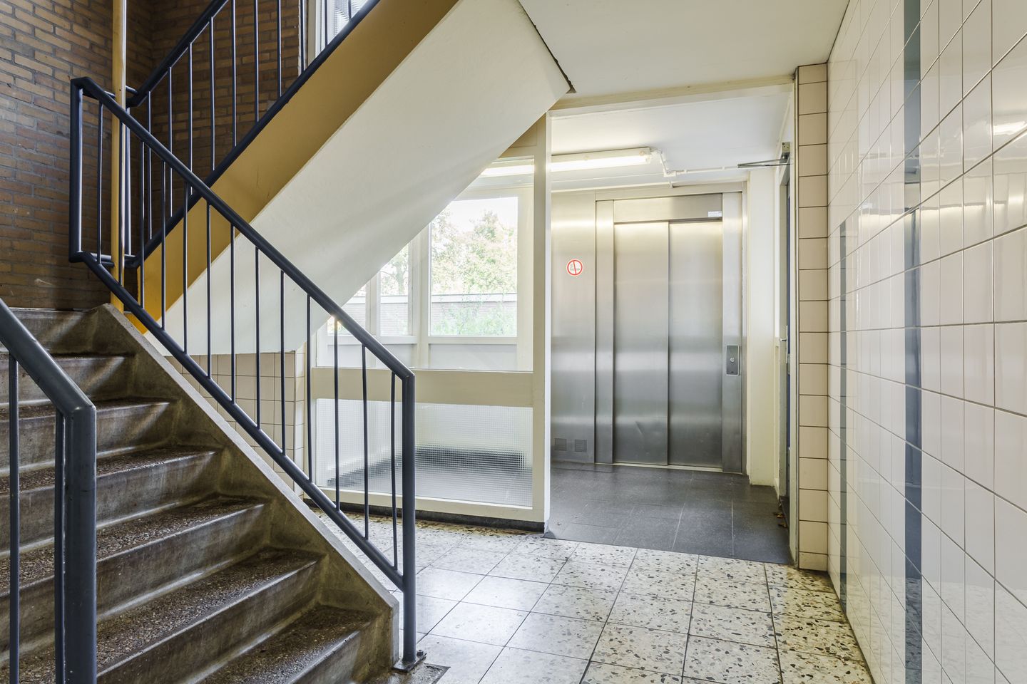 Photo 4 of Vuurdoornlaan 32