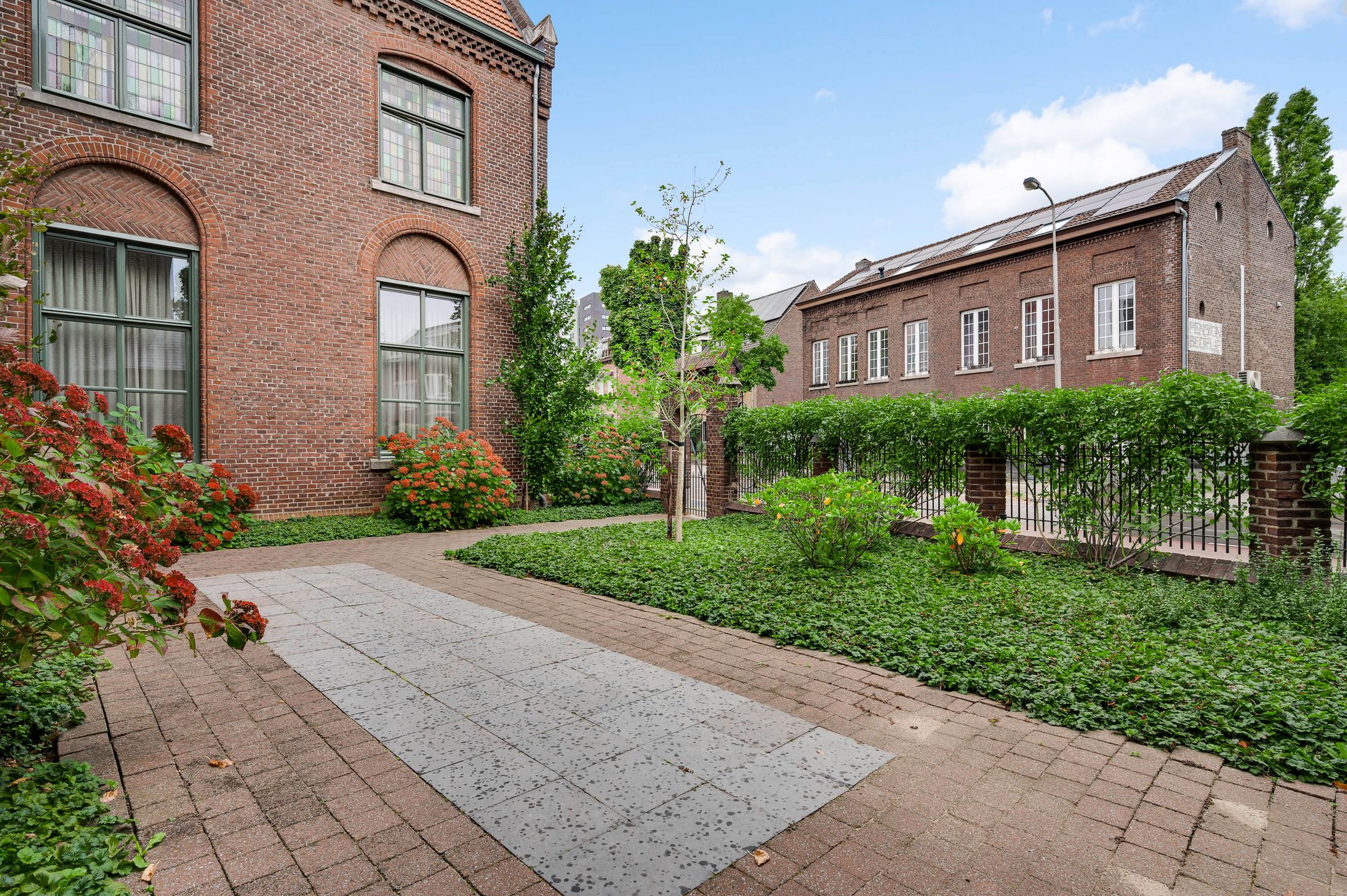 Photo 3 of Carmelitessenstraat 54