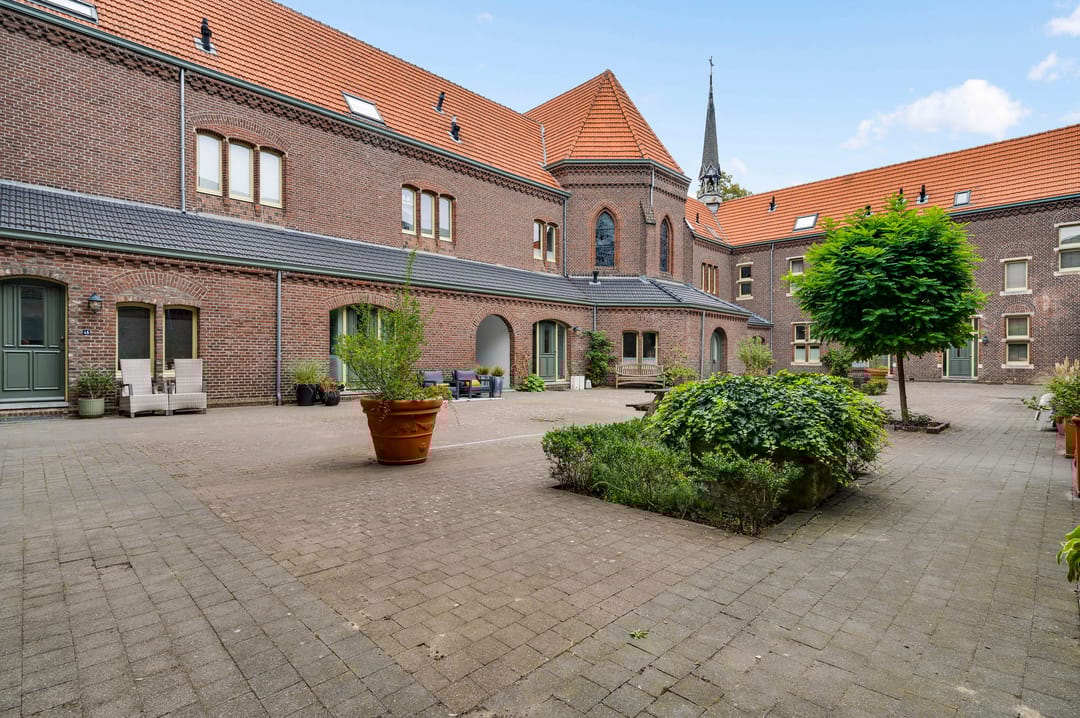 Photo 32 of Carmelitessenstraat 54