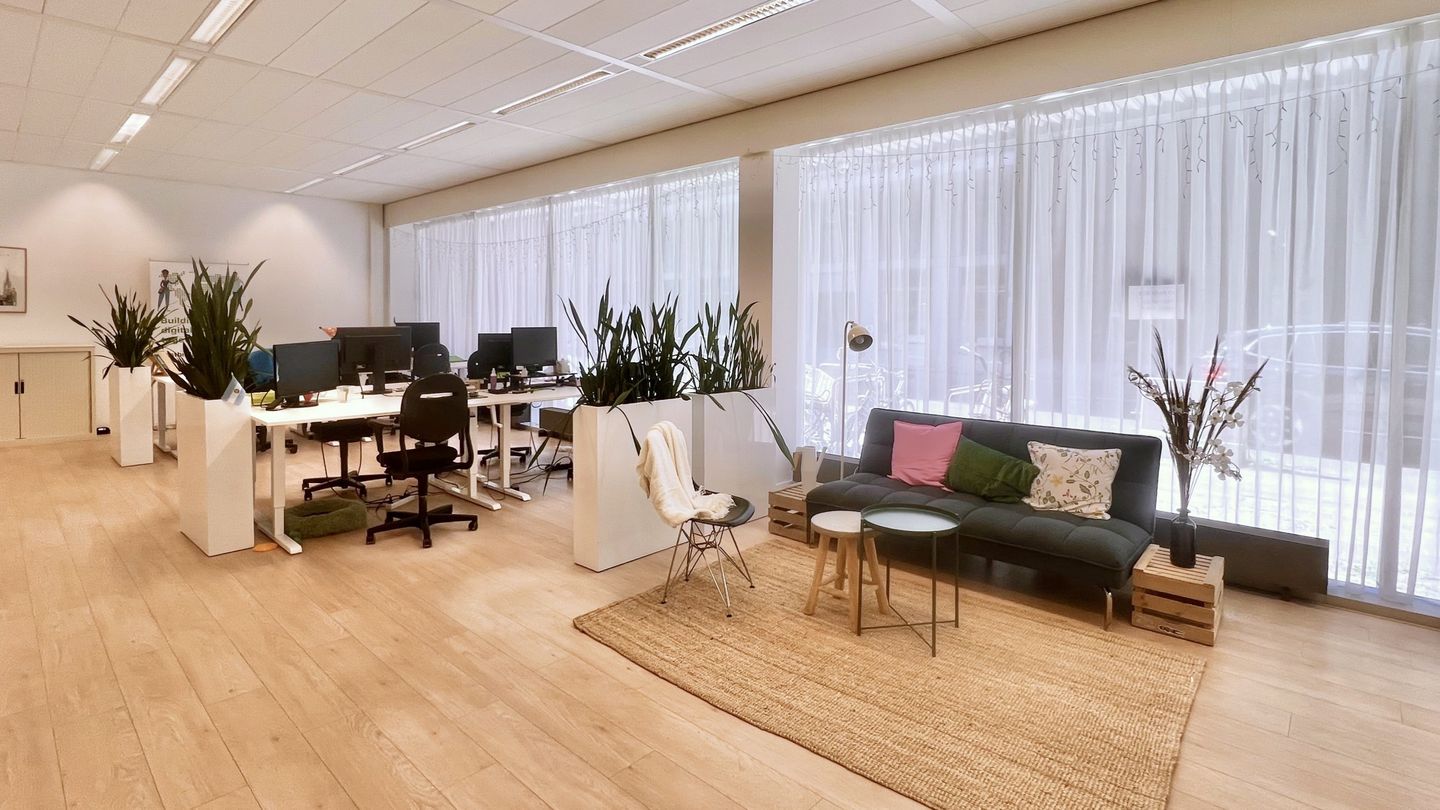 View photo 5 of Oostenburgermiddenstraat 202