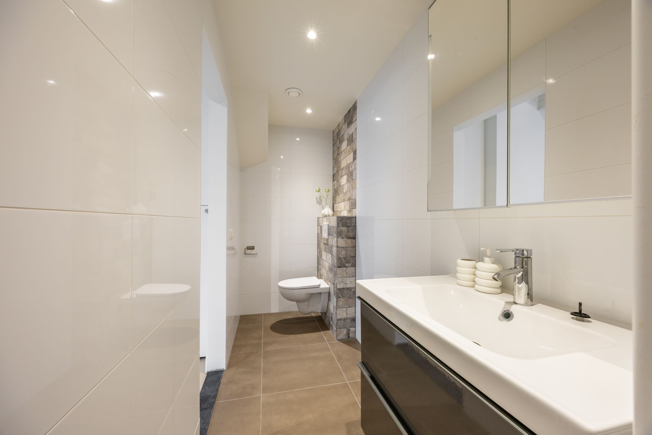 Photo 9 of Lange Herenvest 128-D