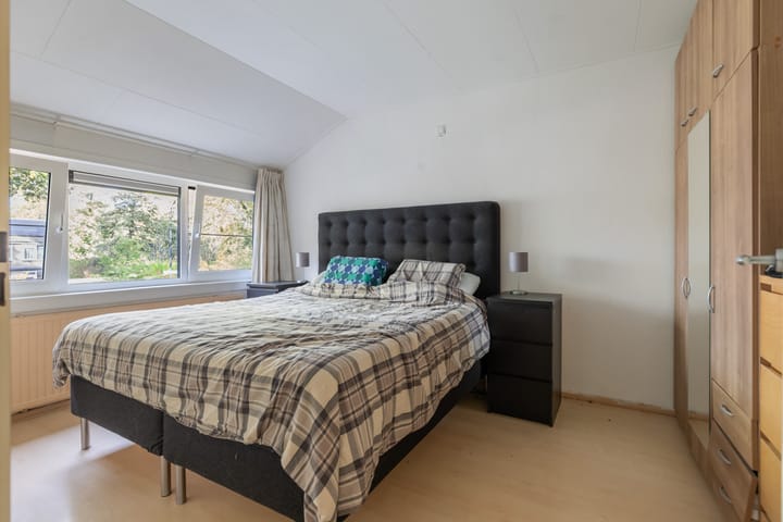 Photo 13 of Schrijnwerkershorst 613