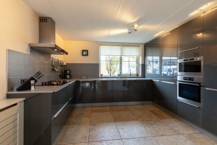 Photo 14 of de Spaier 10