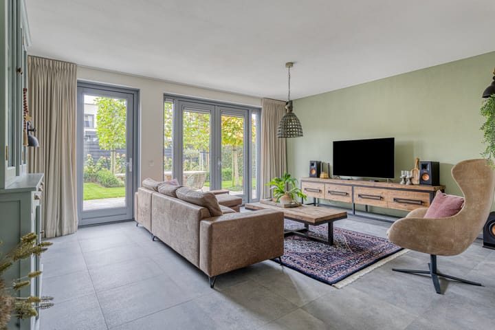 Photo 3 of Bongerd 50-A