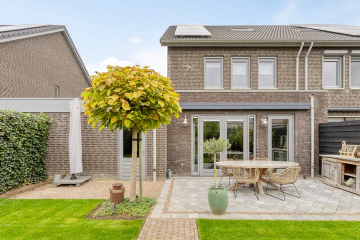 Photo 4 of Bongerd 50-A