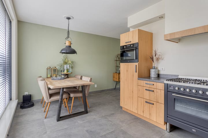 Photo 11 of Bongerd 50-A